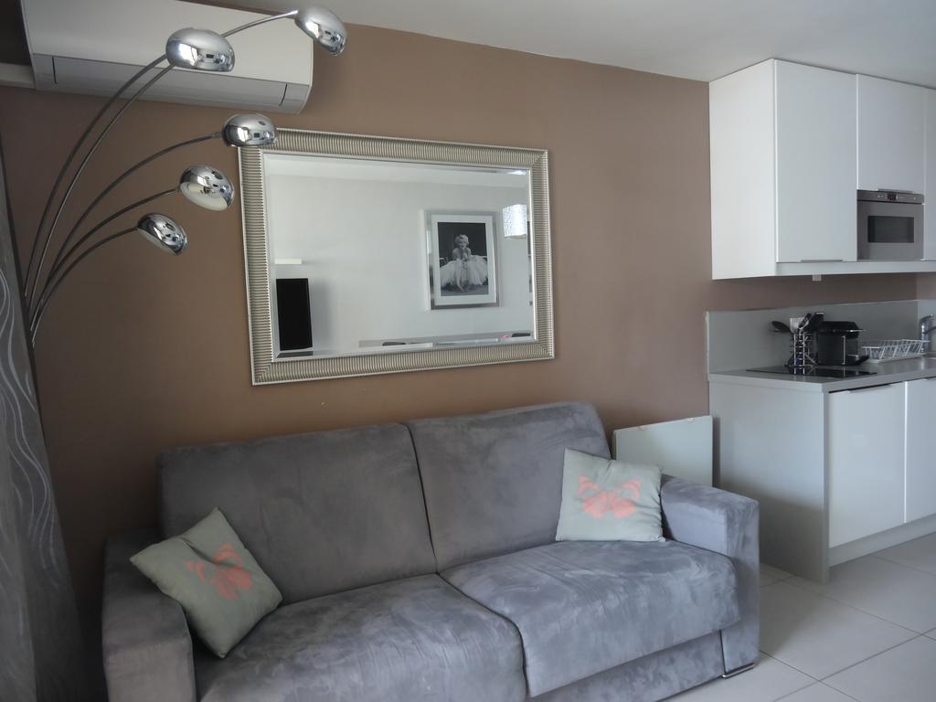 Cannes design vue mer Extérieur photo